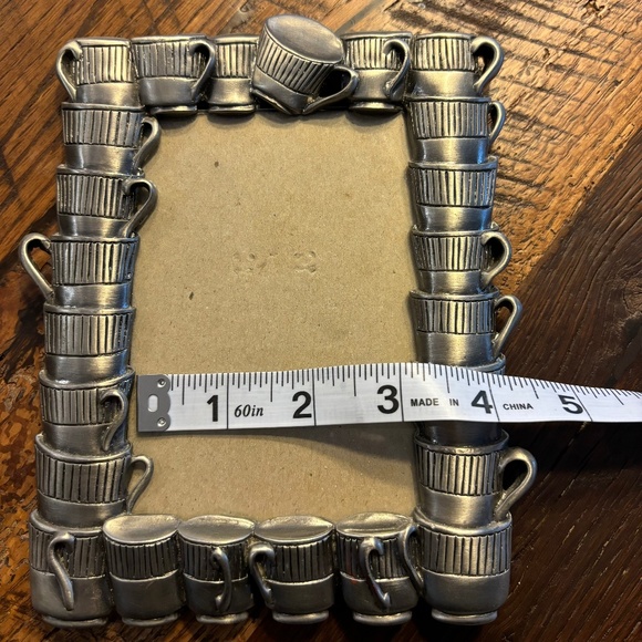 Metal Teacup Frame - Picture 9 of 9